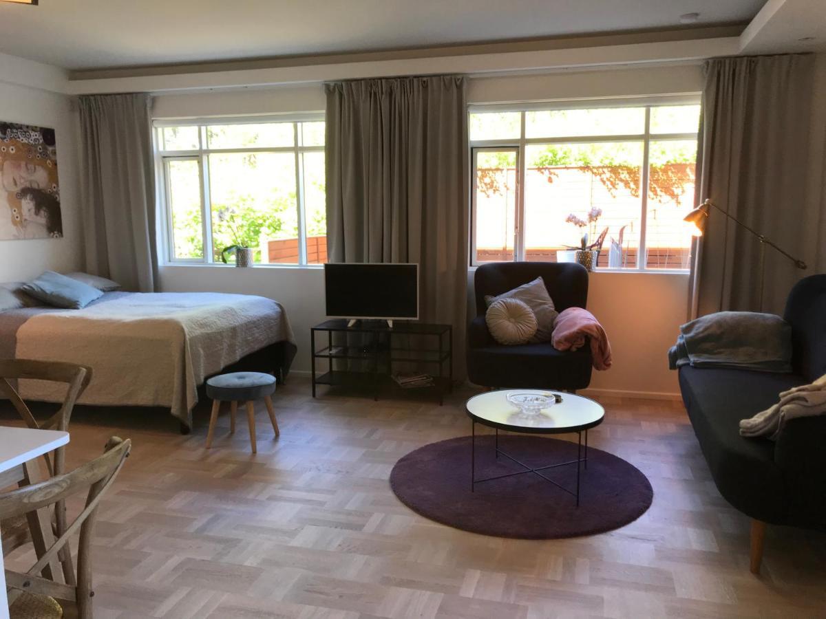 Casa Disa - Apartments A Boutique Guesthouse In Reykjavik City'S Central Park And Botanical Garden In Laugardalur, Hot-Spring-Valley Екстериор снимка